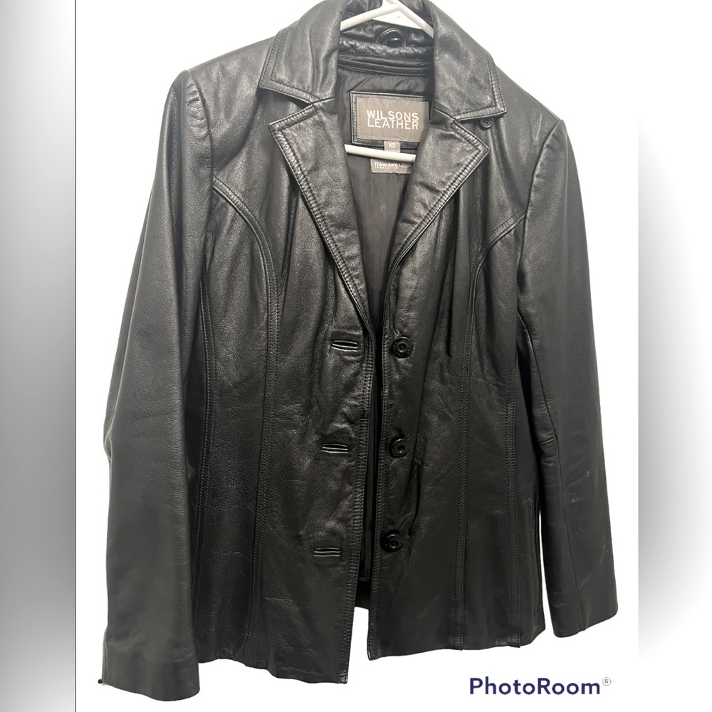 Wilson’s Leather Women’s Thinsulate Ultra Leather Jacket XS Features & details